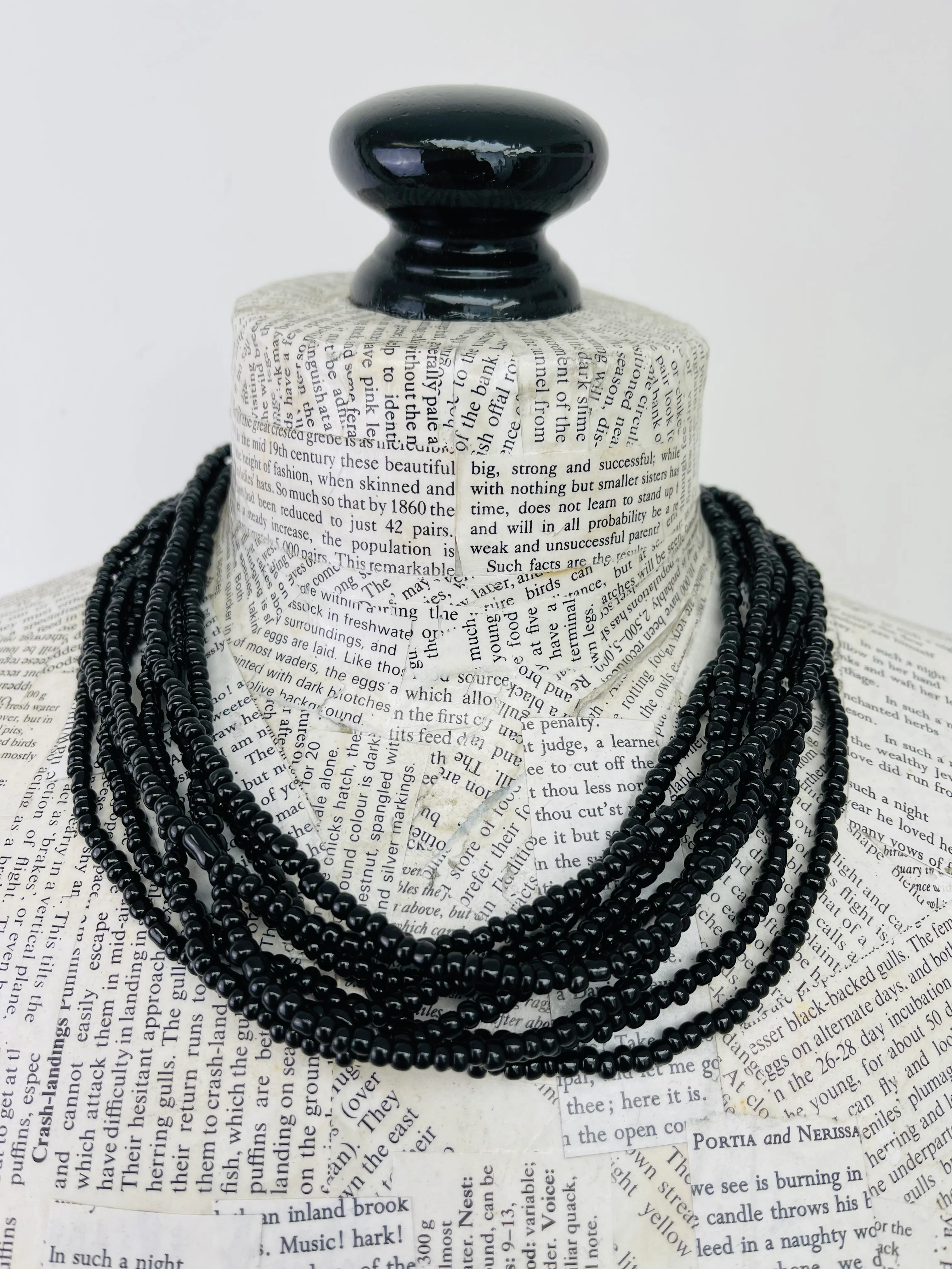 Alyssa Necklace - Black - Image 3